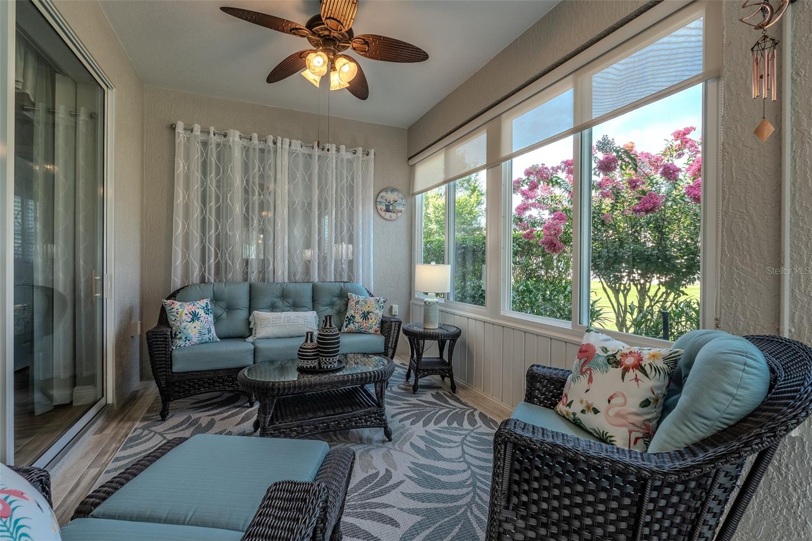 SUMMERGLEN - Residential