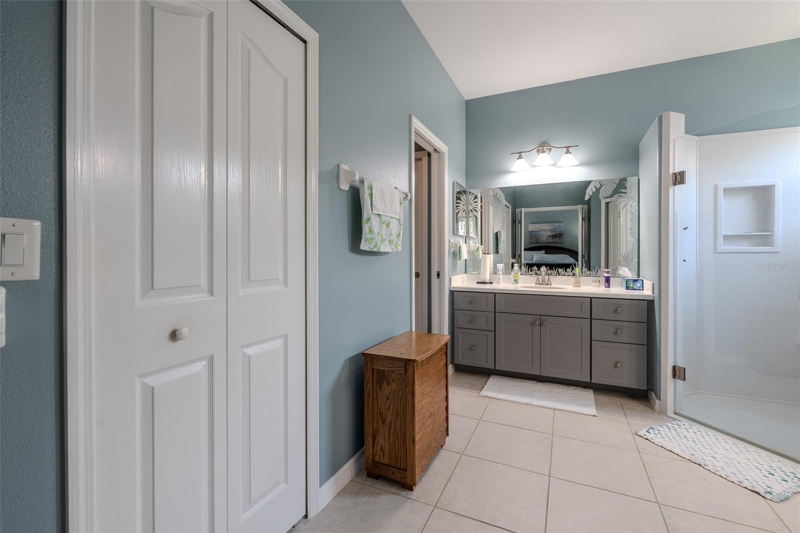 SUMMERGLEN - Residential