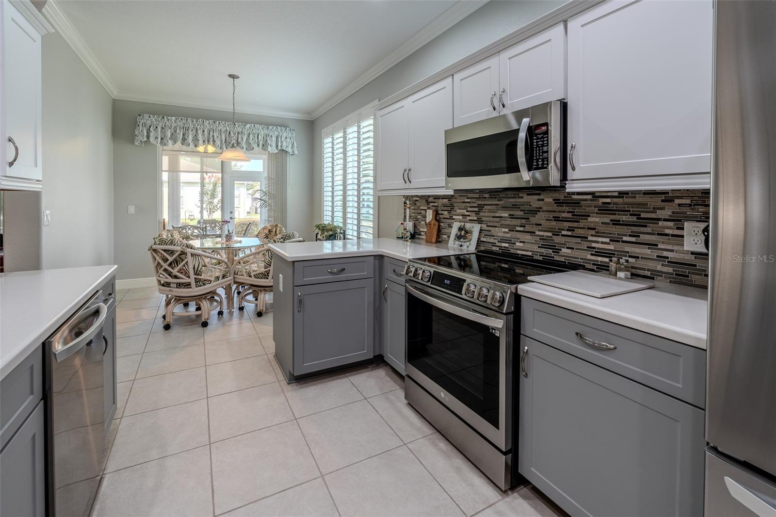 SUMMERGLEN - Residential