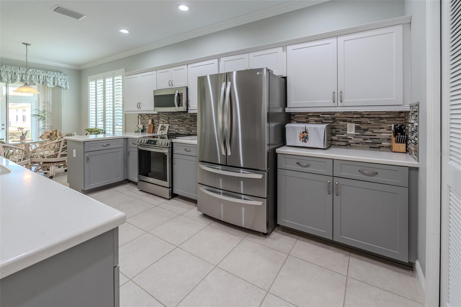 SUMMERGLEN - Residential