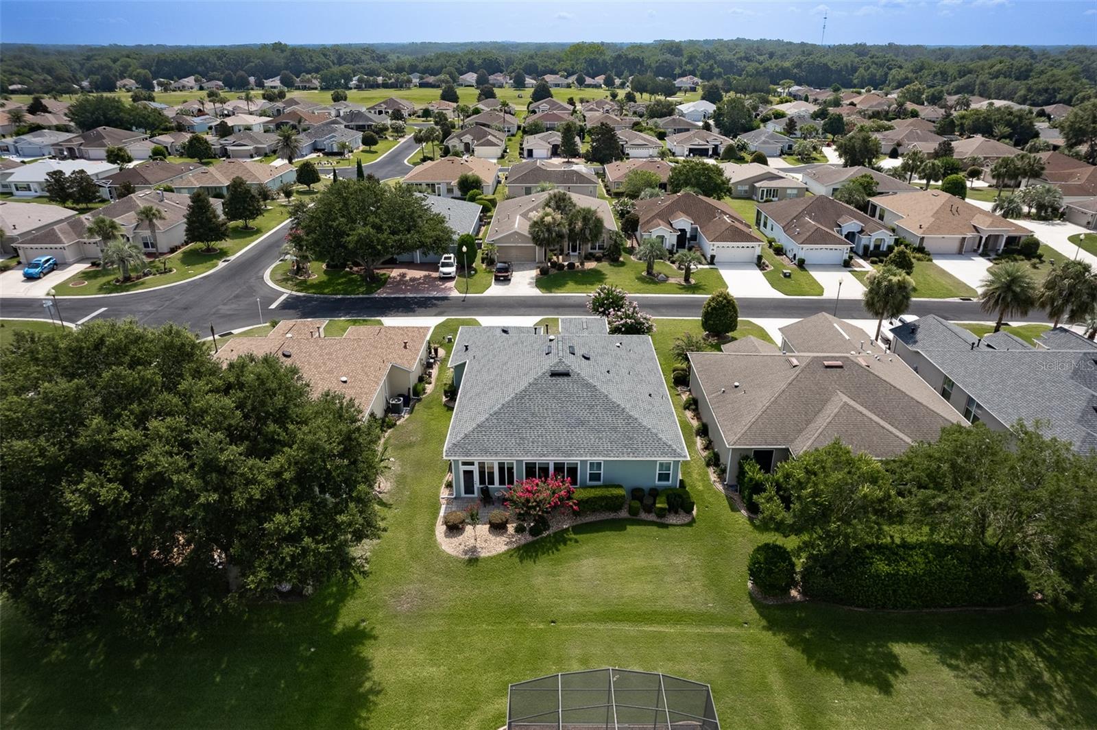 SUMMERGLEN - Residential