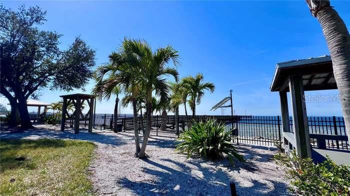 ISLAND RESORT AT MARINERS CLUB - Residential