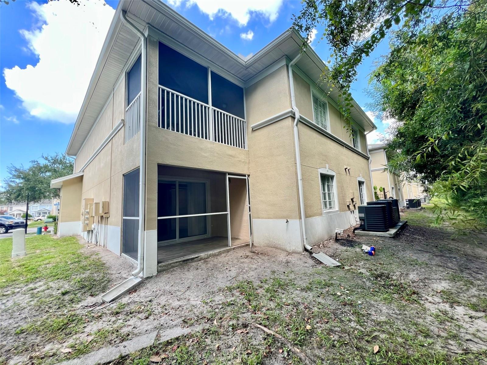 VILLAGES OF BLOOMINGDALE CONDO - Residential Lease