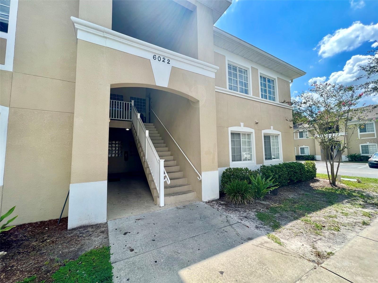 VILLAGES OF BLOOMINGDALE CONDO - Residential Lease