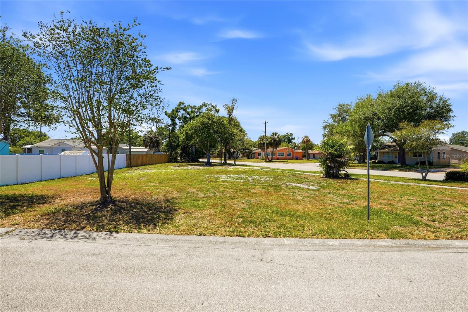 HARRIS SCHOOL ADD - Land