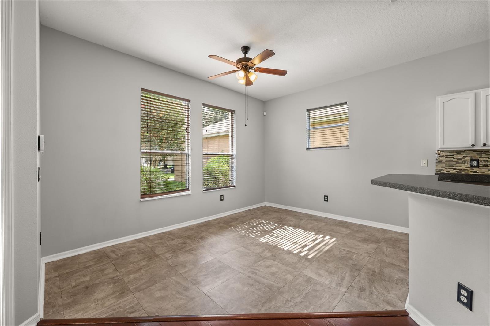 SIGNATURE LKS-PCL 01A - Residential Lease