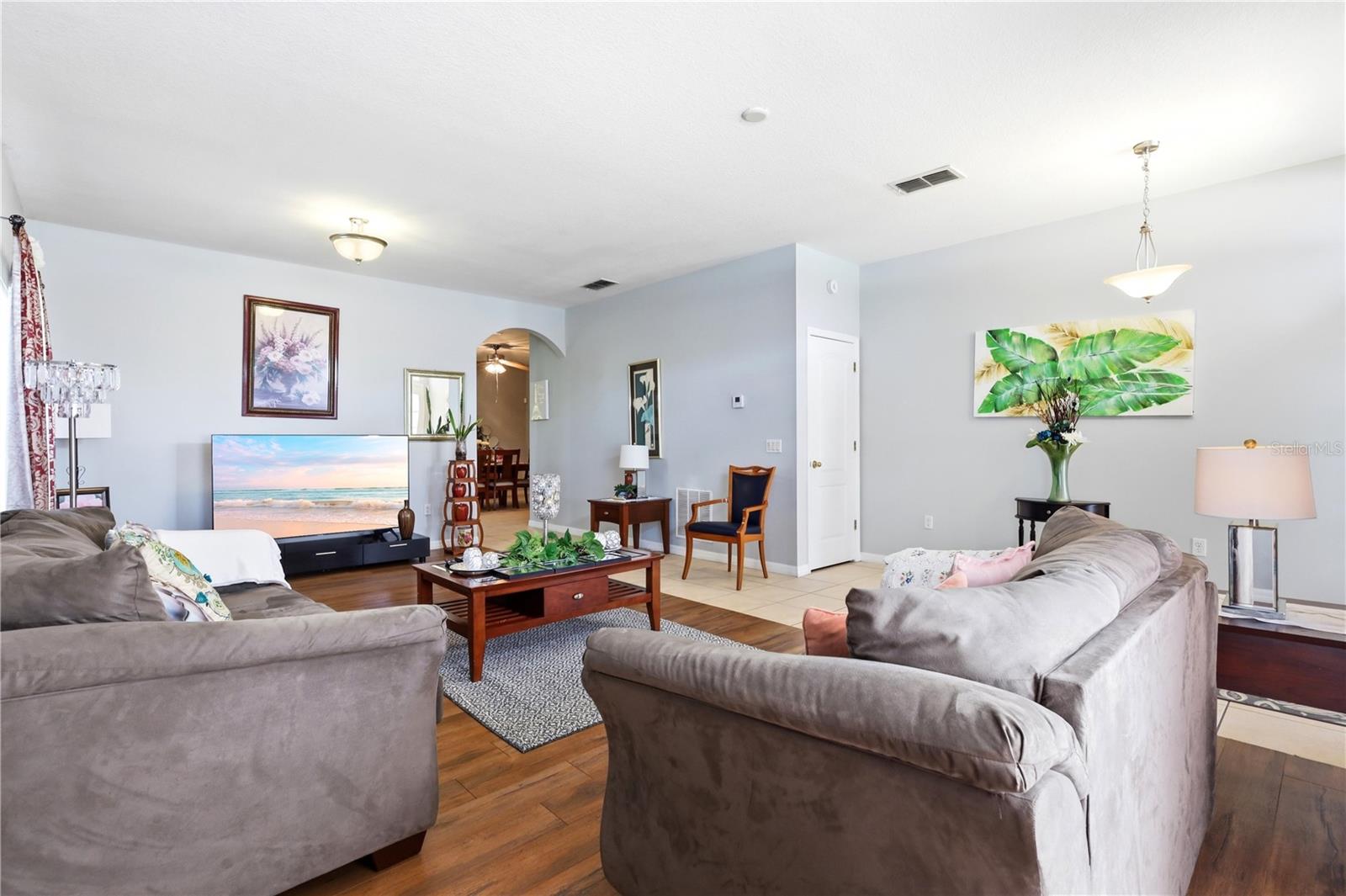 ESTANCIA - Residential