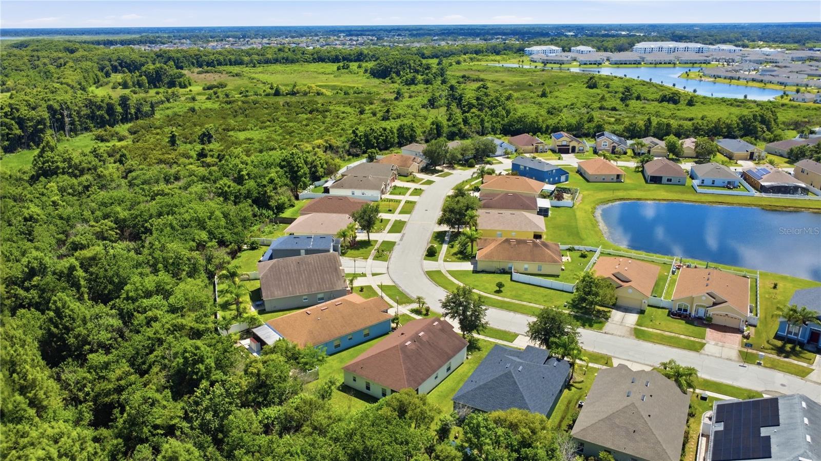 ESTANCIA - Residential