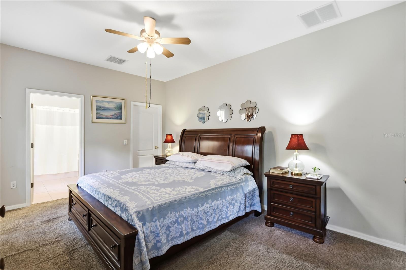 ESTANCIA - Residential