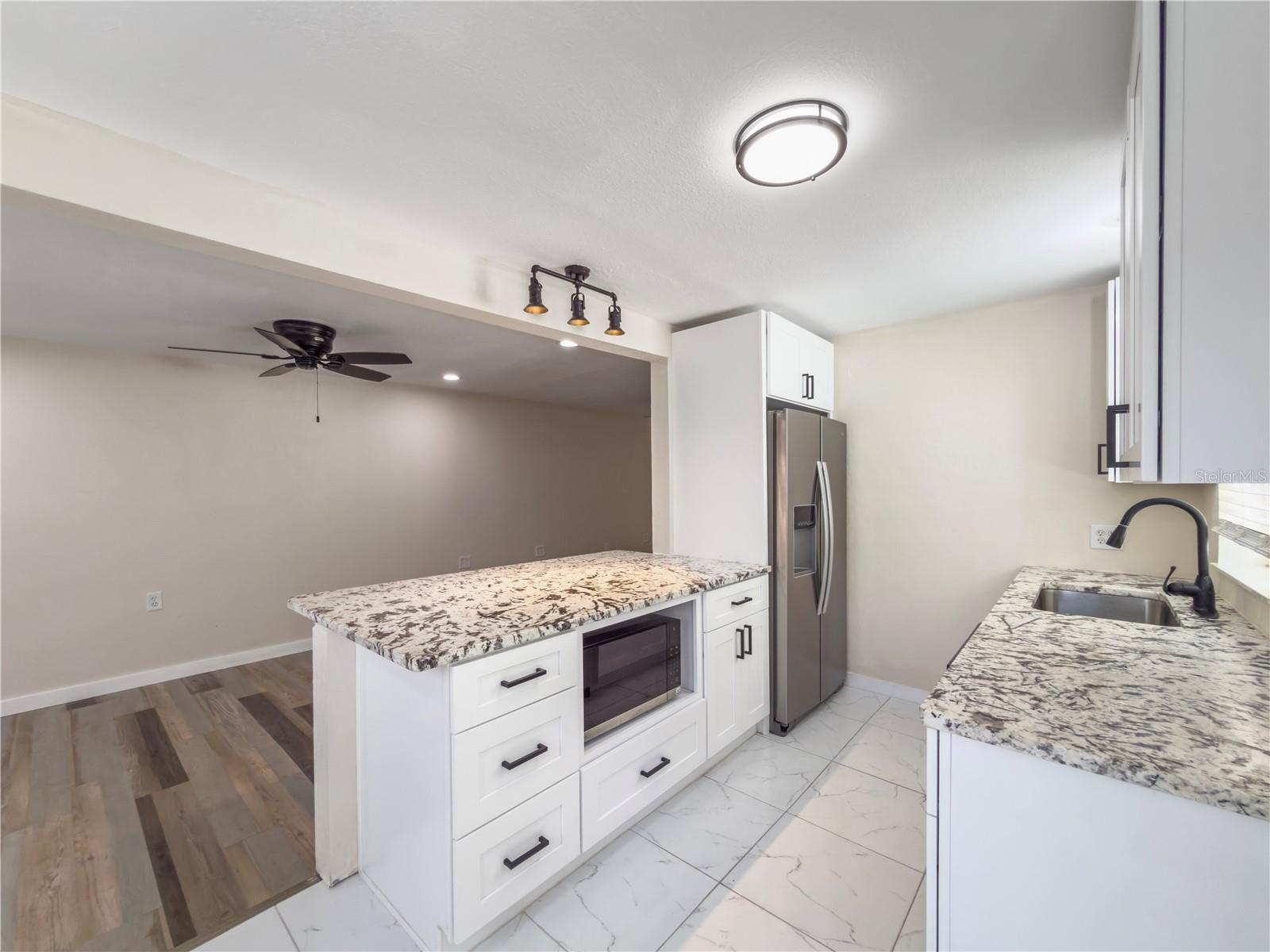 DON CE-SAR PLACE - Residential