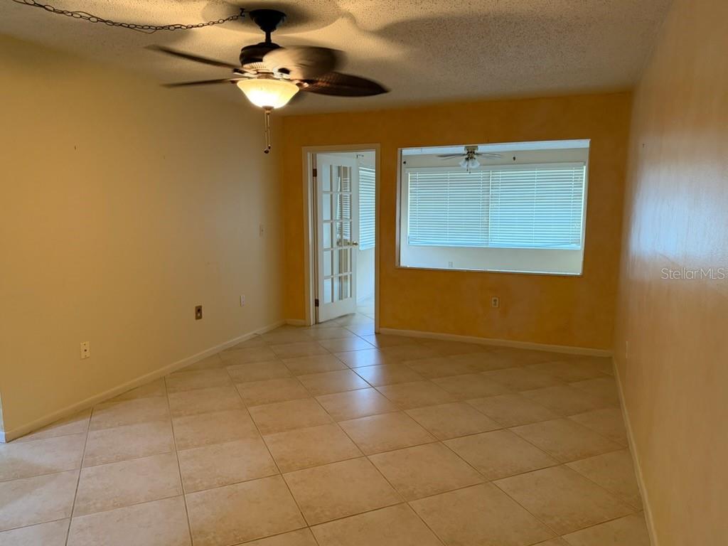 PARKWAY VILLAS UNIT 6 - Residential