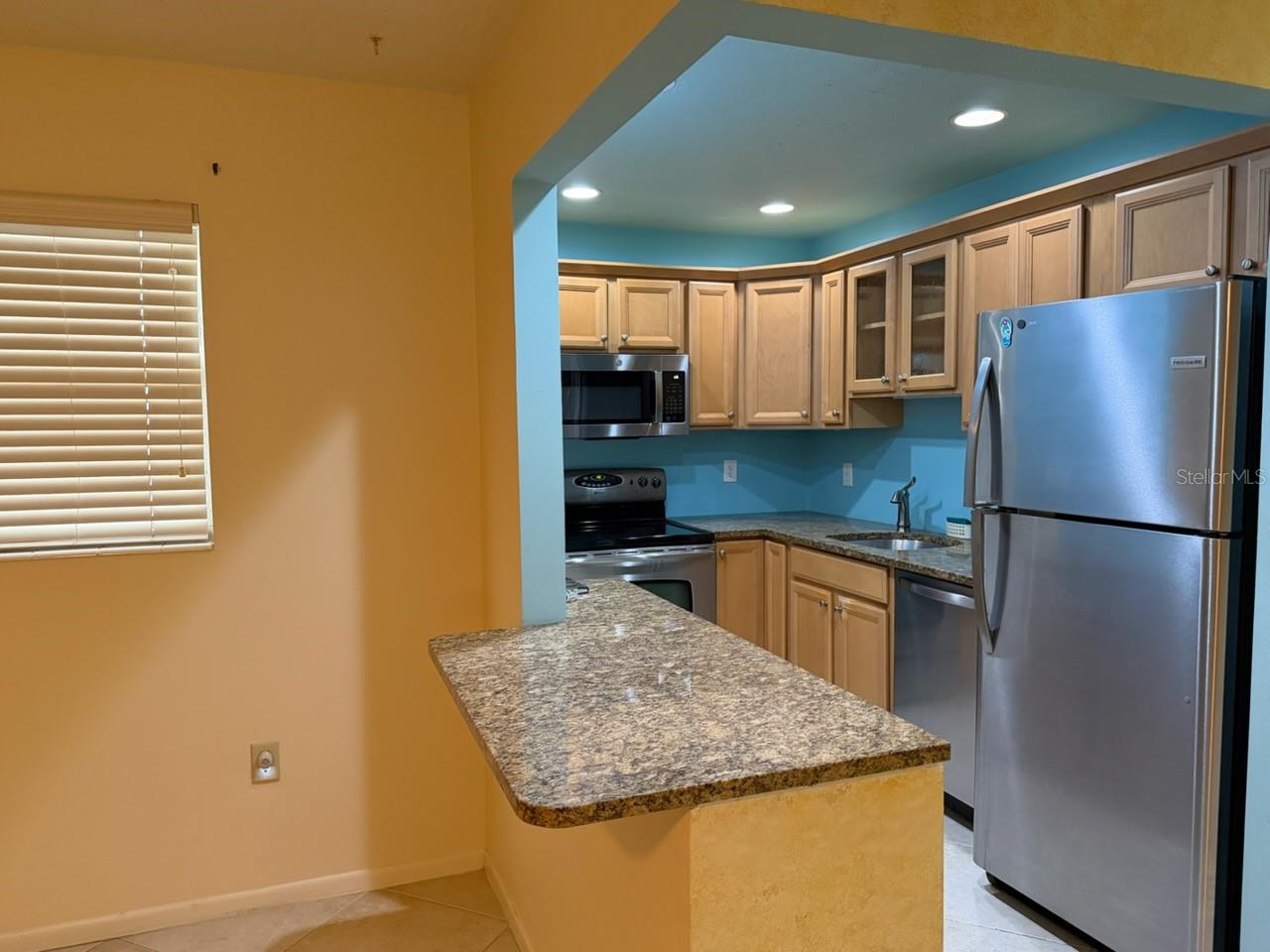 PARKWAY VILLAS UNIT 6 - Residential