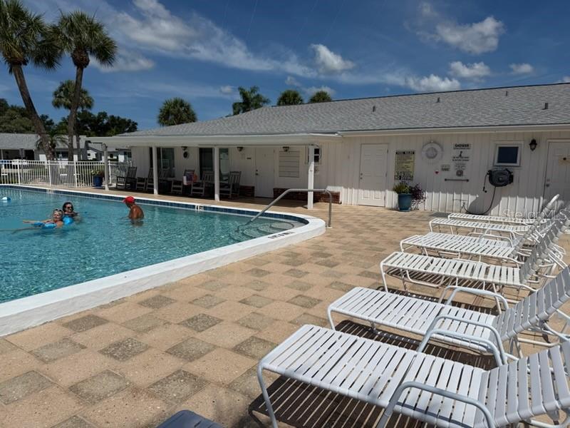 PARKWAY VILLAS UNIT 6 - Residential