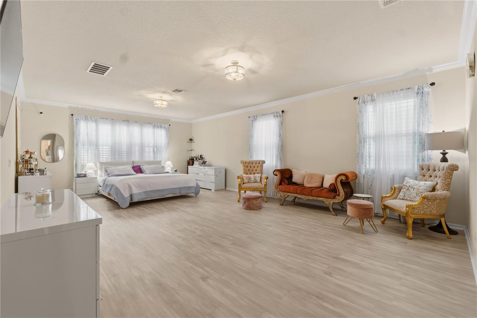 SPLIT OAK ESTATES - Residential