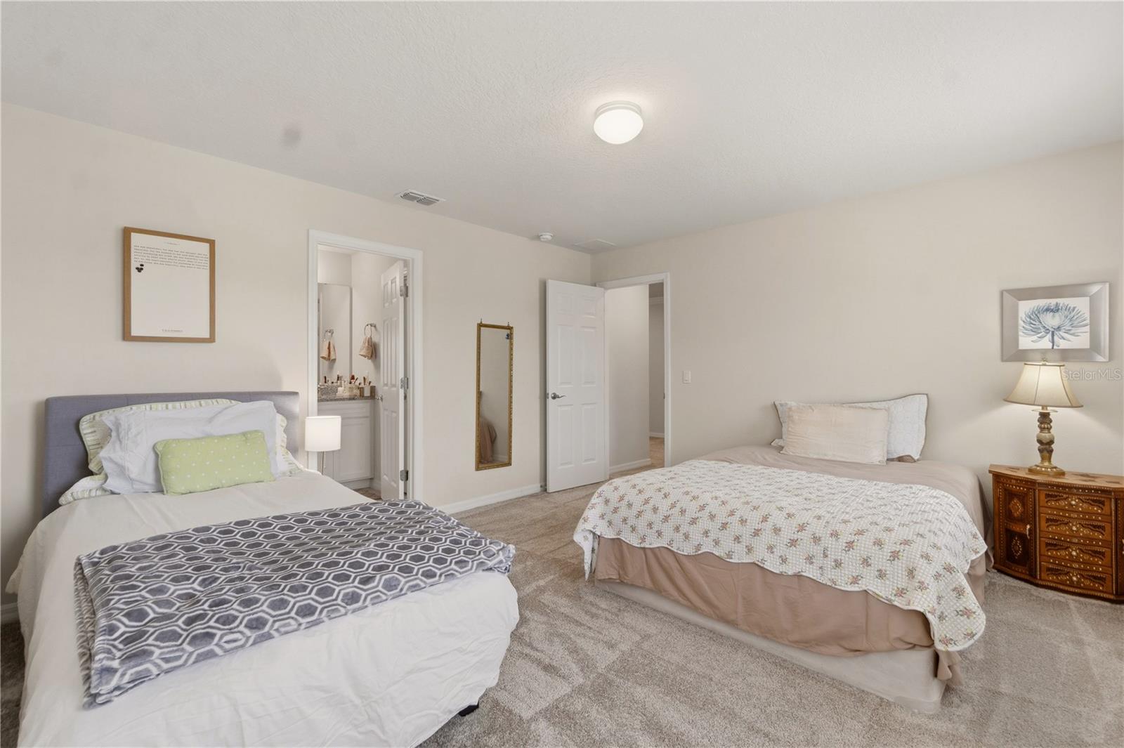 SPLIT OAK ESTATES - Residential