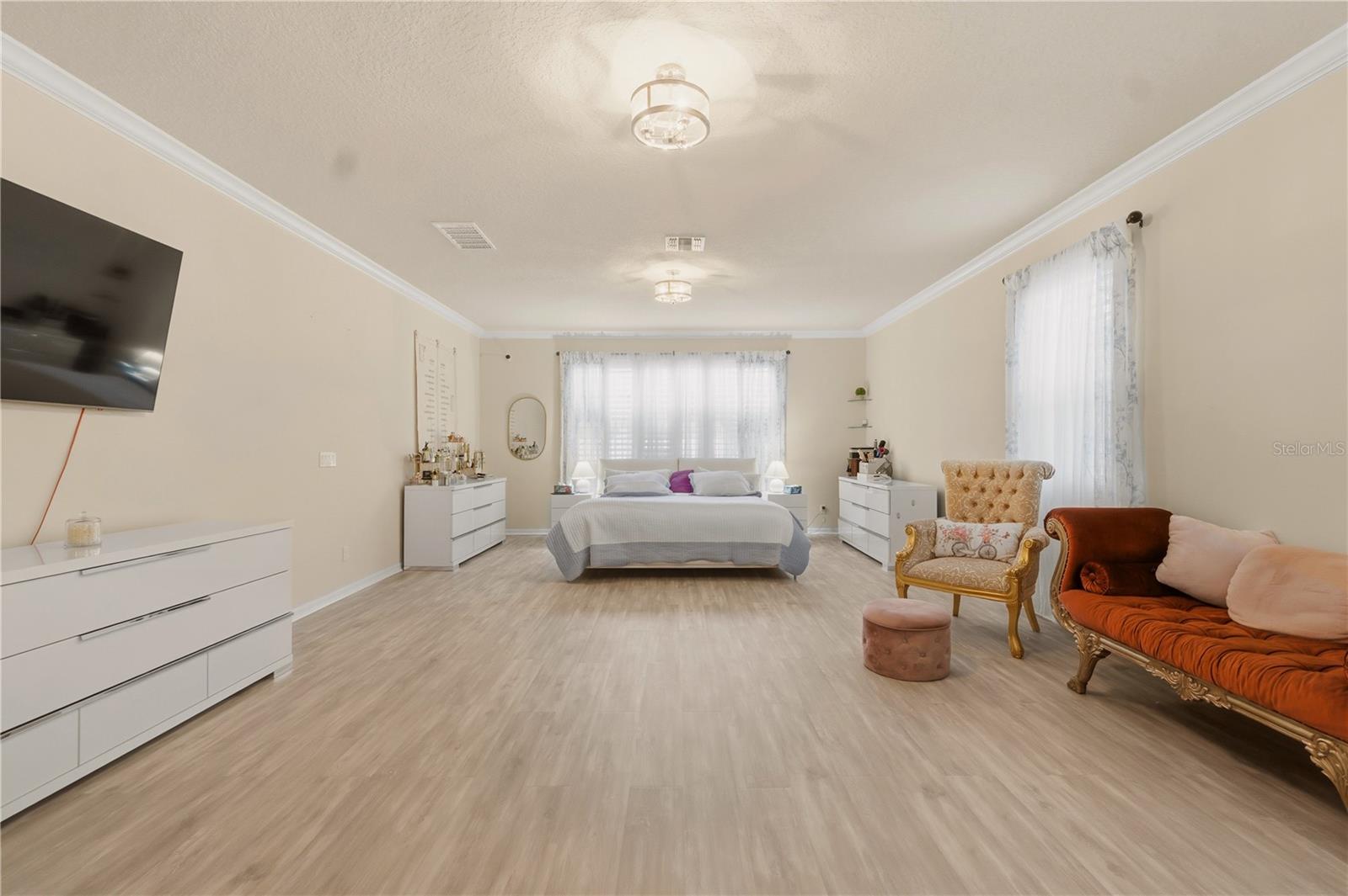 SPLIT OAK ESTATES - Residential