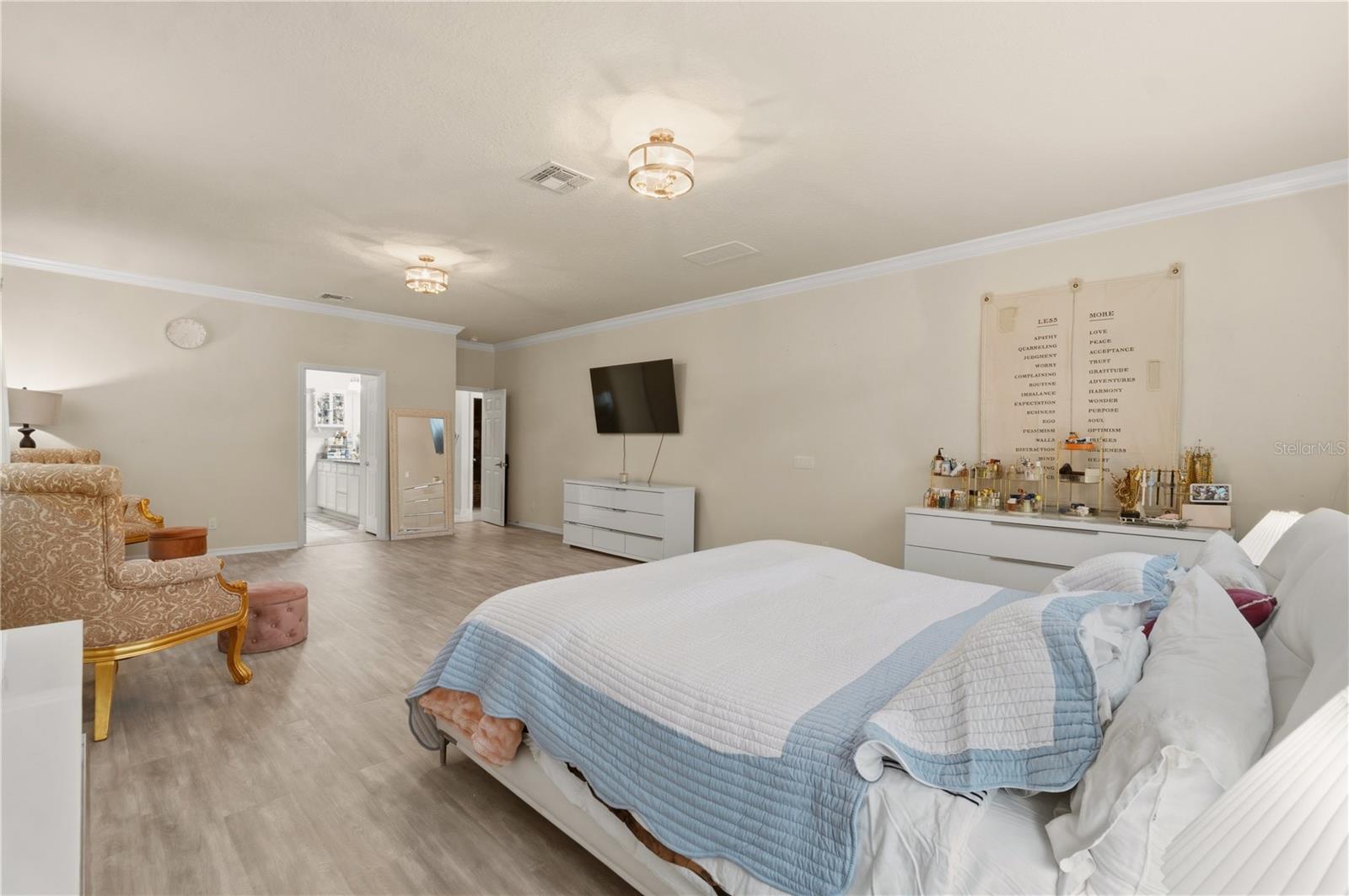 SPLIT OAK ESTATES - Residential