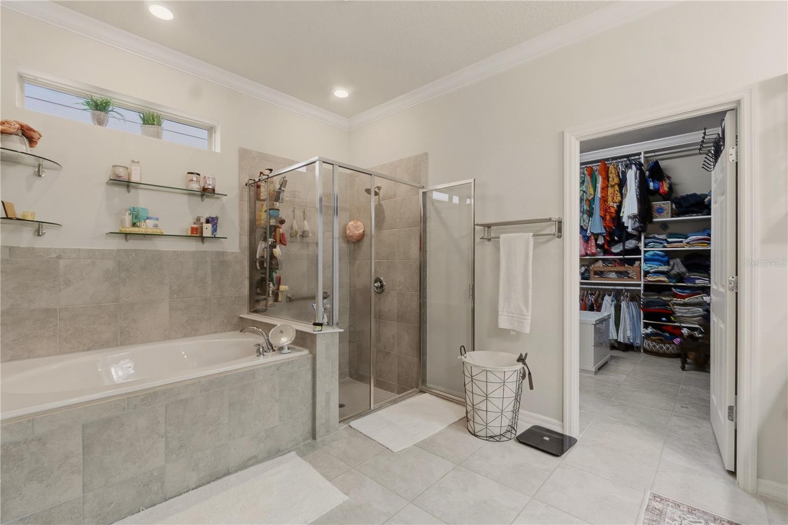 SPLIT OAK ESTATES - Residential