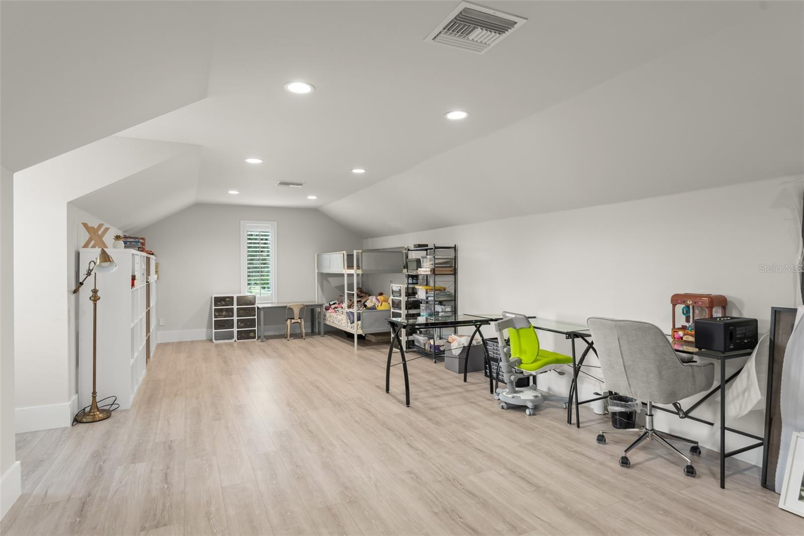 ISLES OF LAKE HANCOCK - Residential Lease