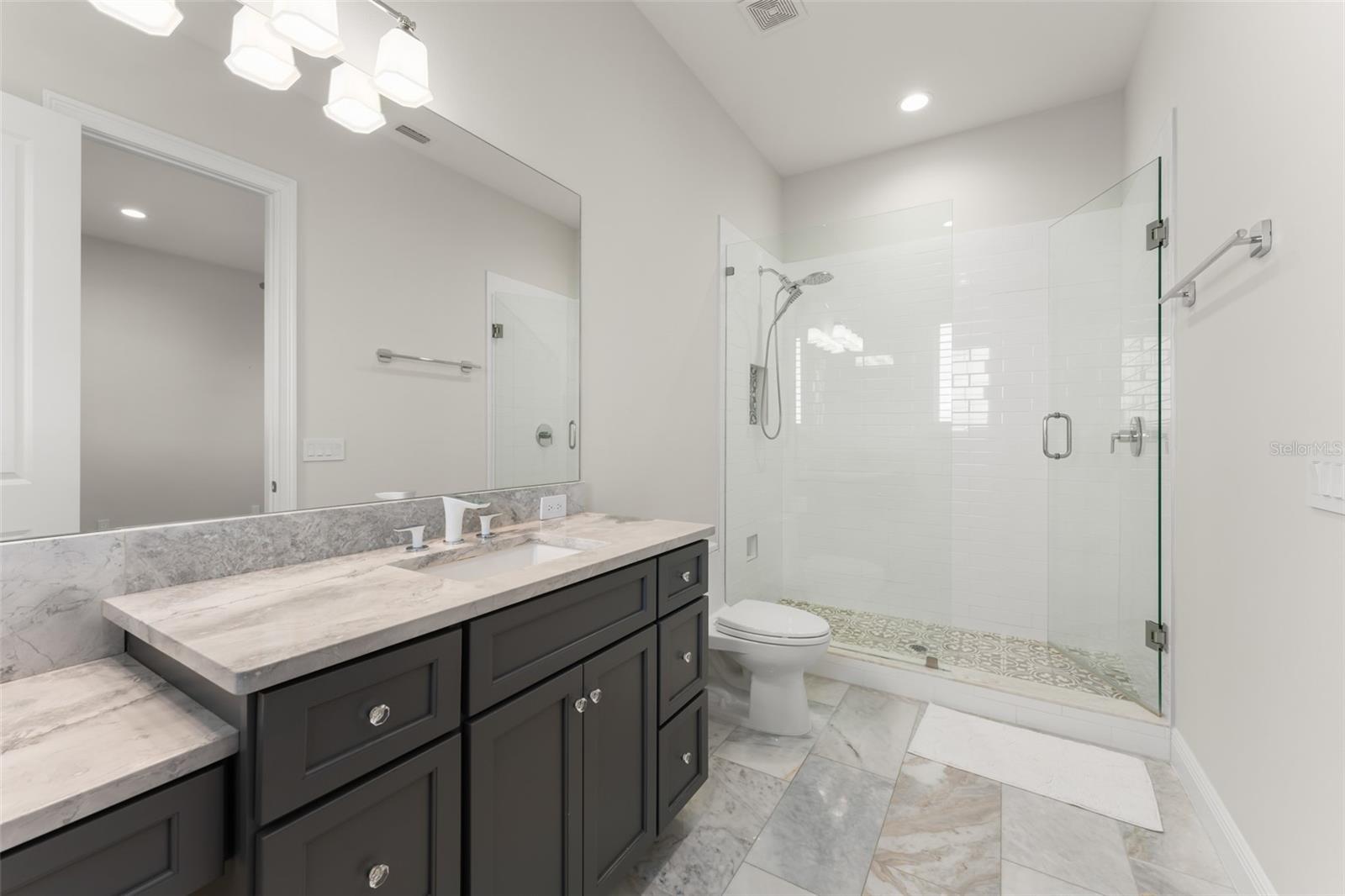 ISLES OF LAKE HANCOCK - Residential Lease