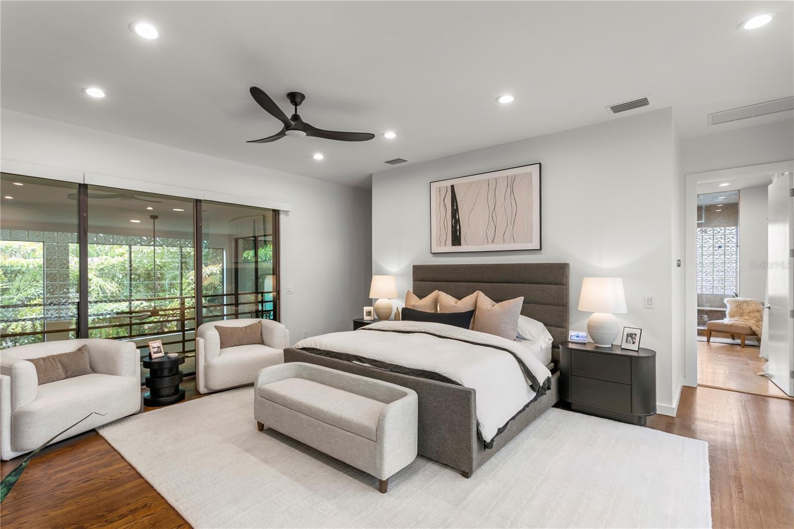 SHELL POINT - Residential