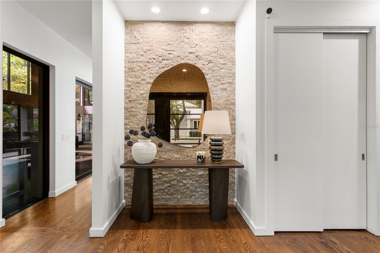 SHELL POINT - Residential