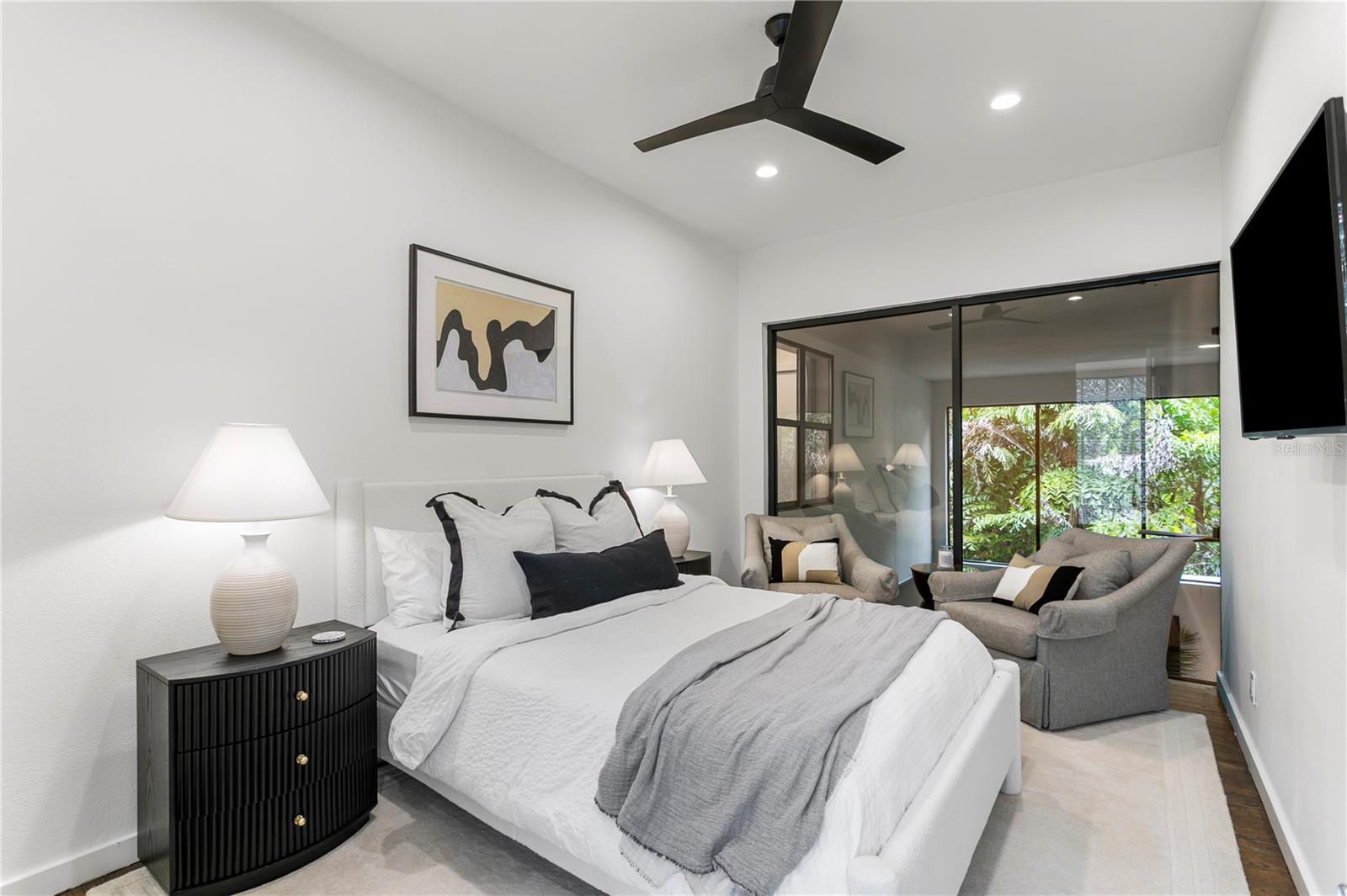 SHELL POINT - Residential