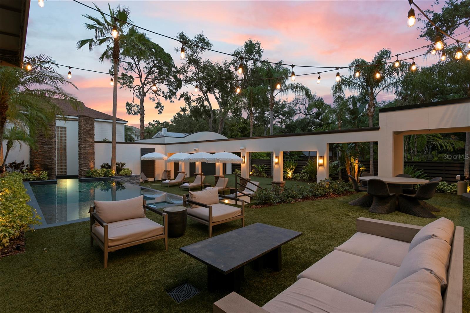 SHELL POINT - Residential