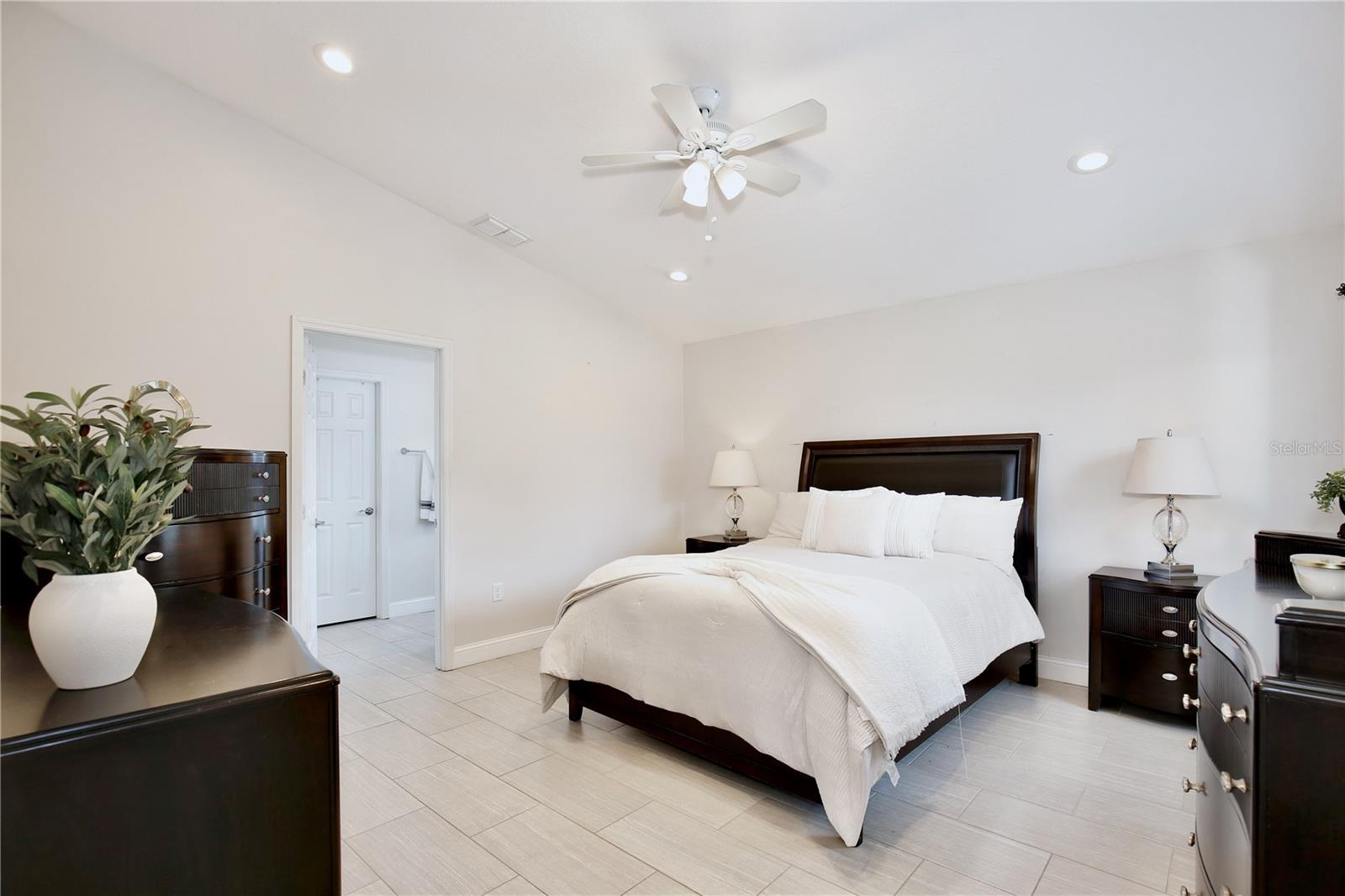 DELTONA LAKES UNIT 34 - Residential