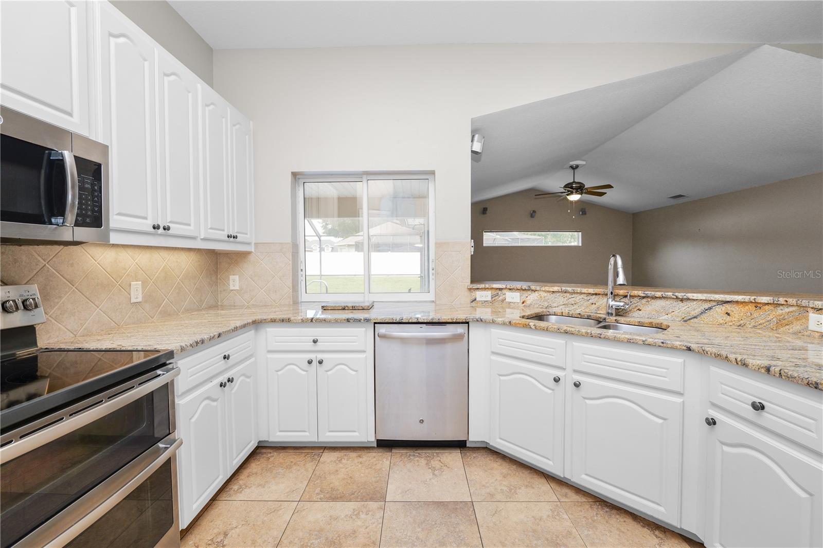 HAWKS RDG - Residential