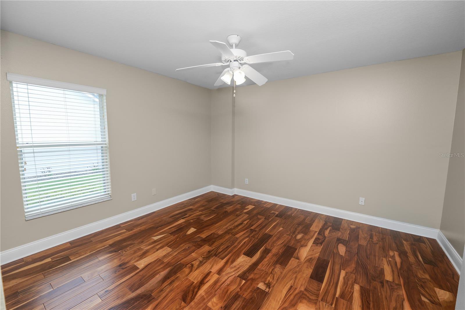 HAWKS RDG - Residential