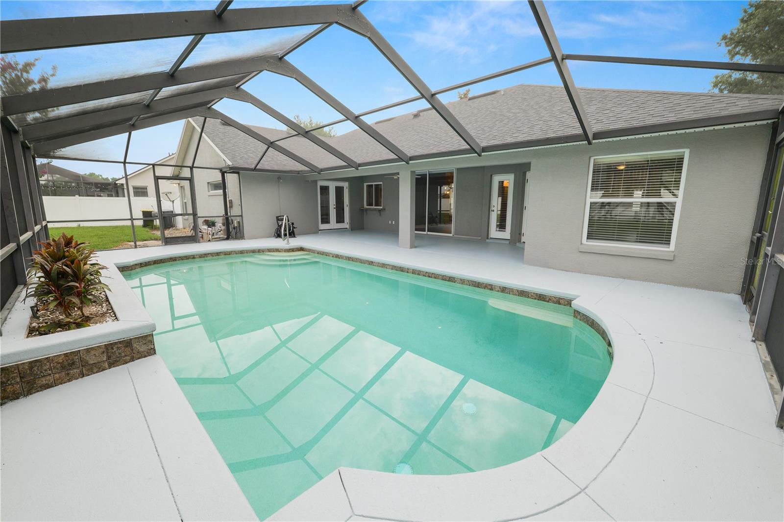HAWKS RDG - Residential