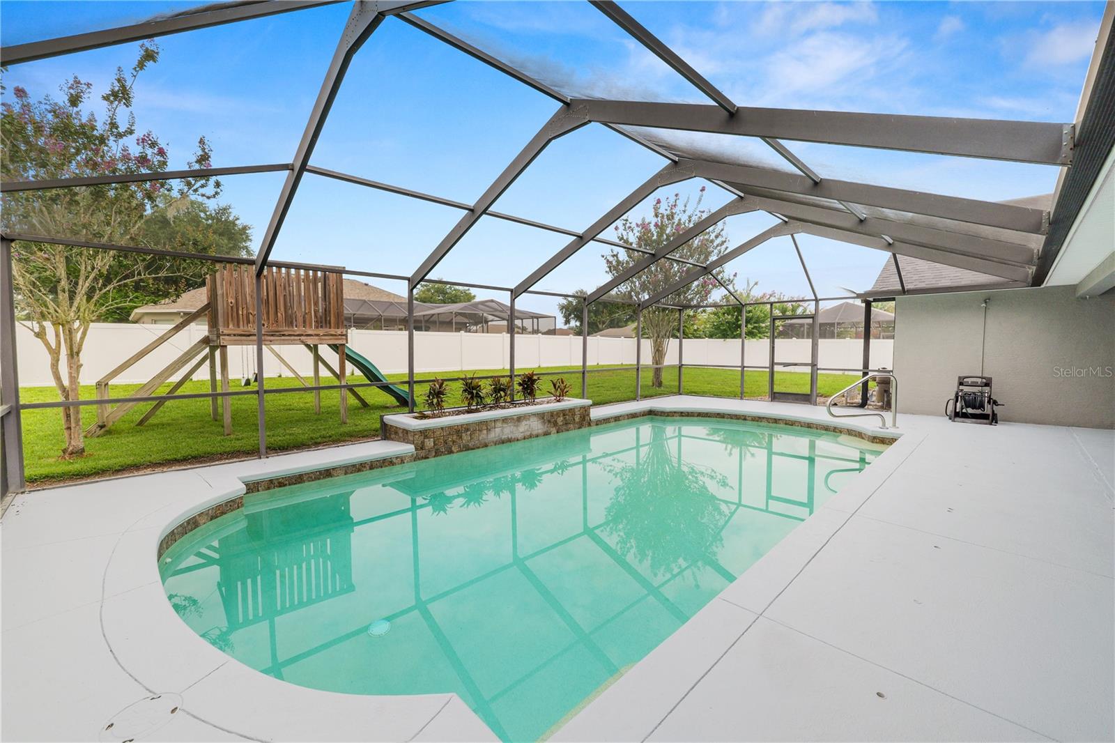 HAWKS RDG - Residential