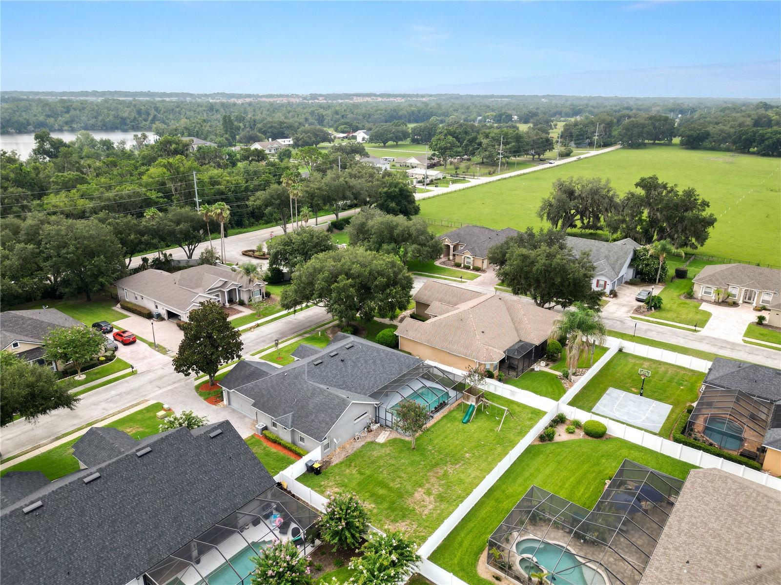 HAWKS RDG - Residential
