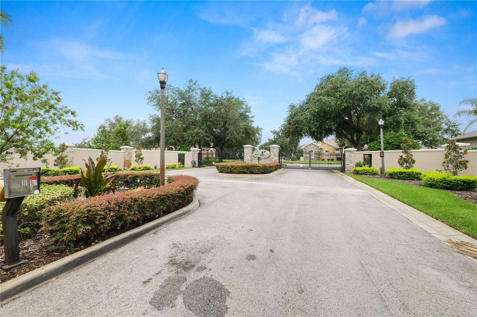HAWKS RDG - Residential
