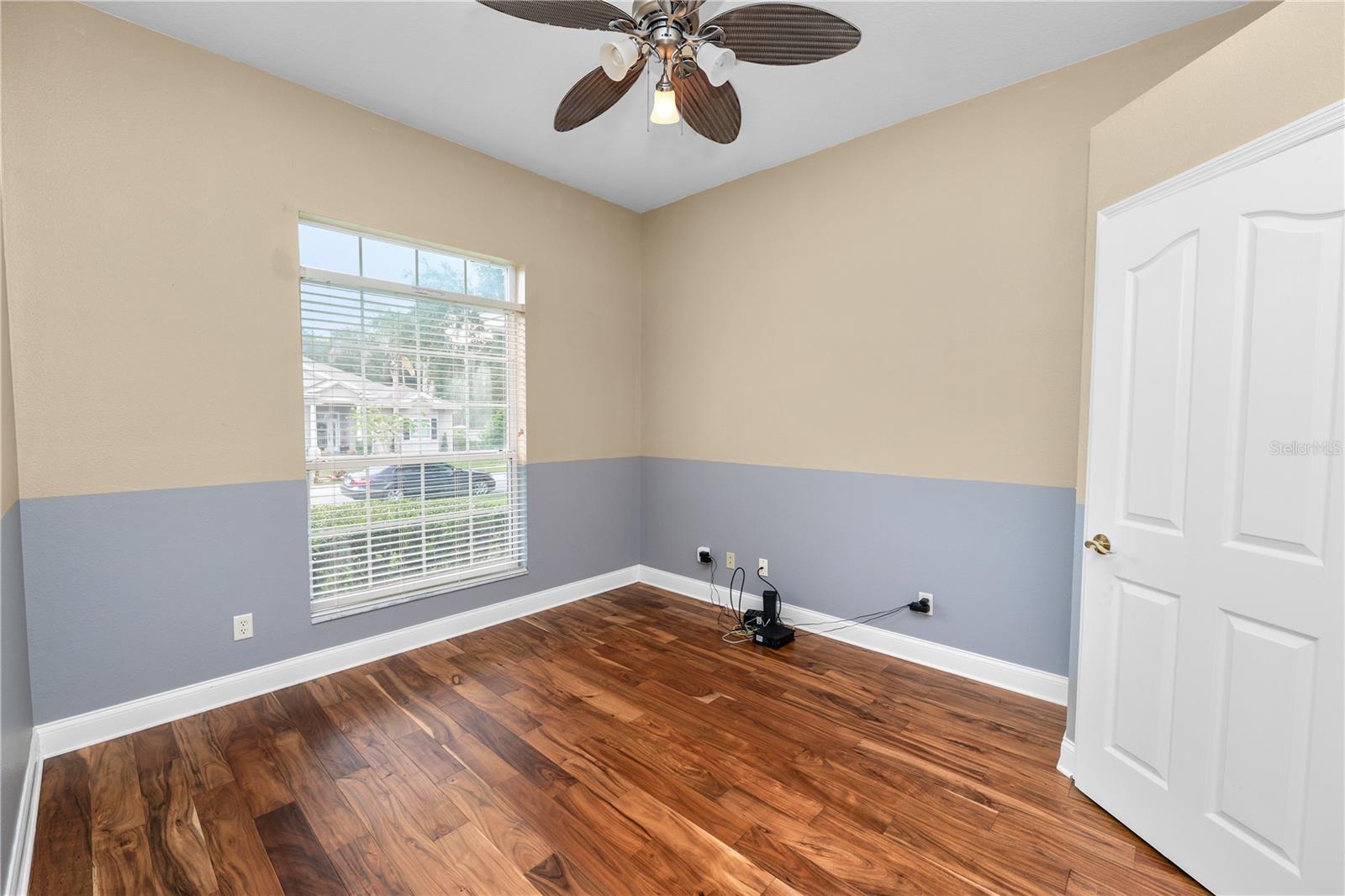 HAWKS RDG - Residential