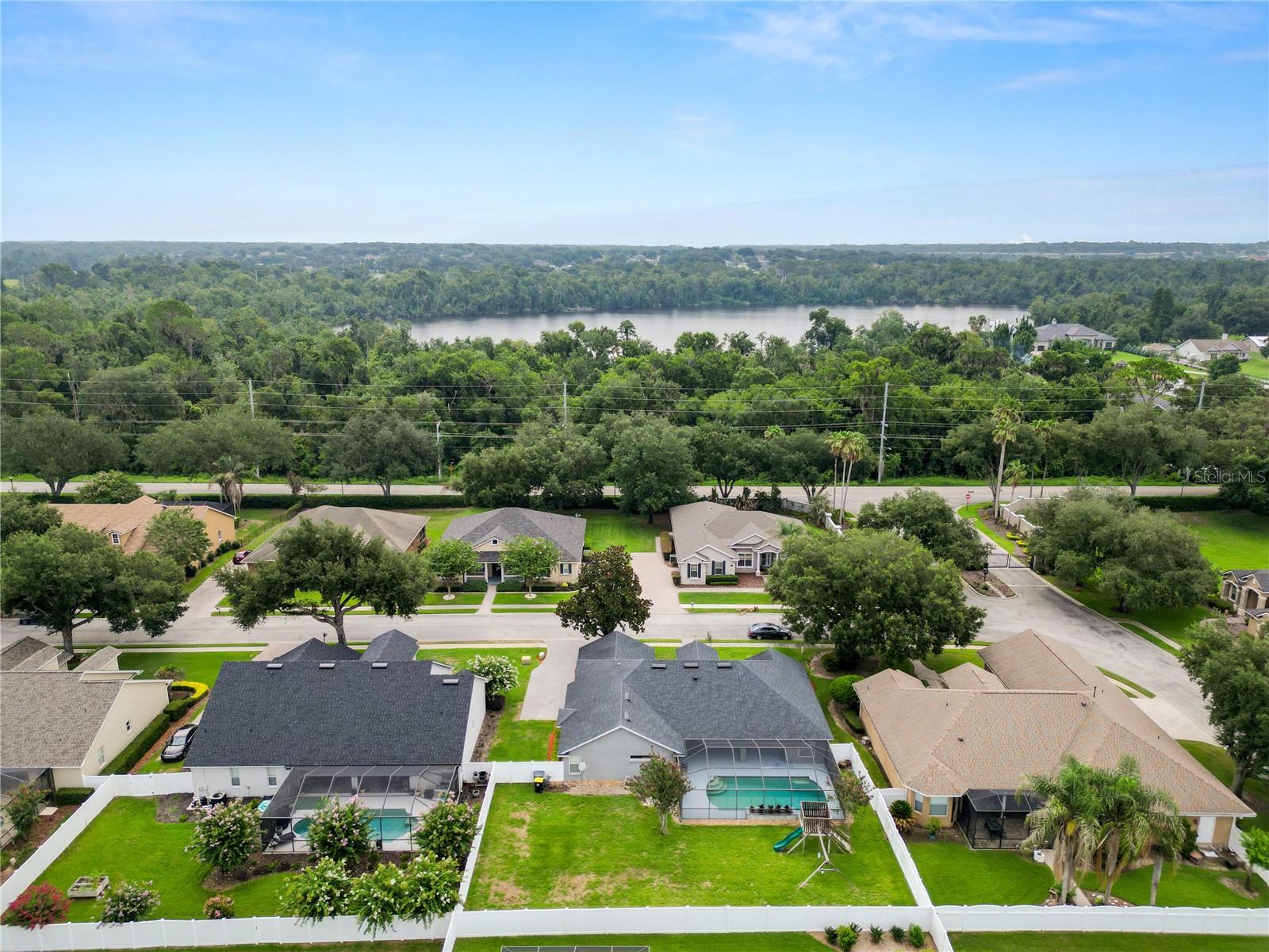 HAWKS RDG - Residential