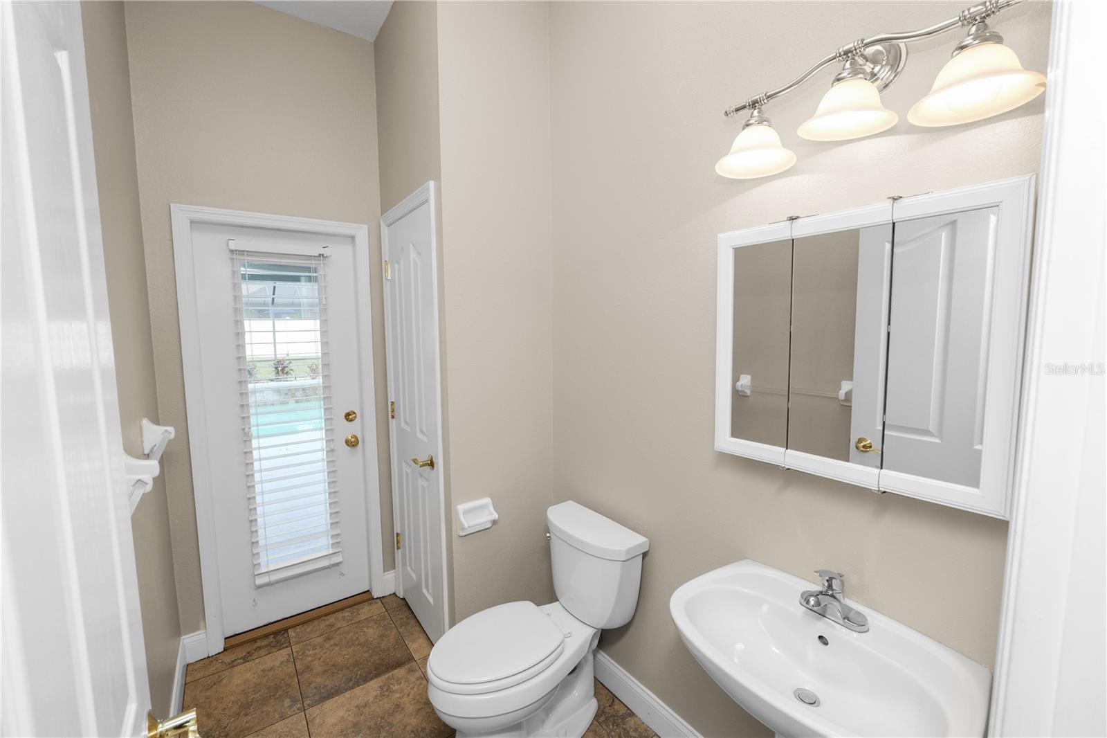 HAWKS RDG - Residential