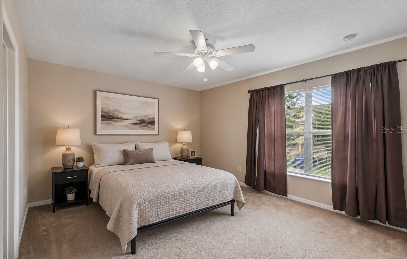 HAWTHORNE GLEN TWNHMS - Residential