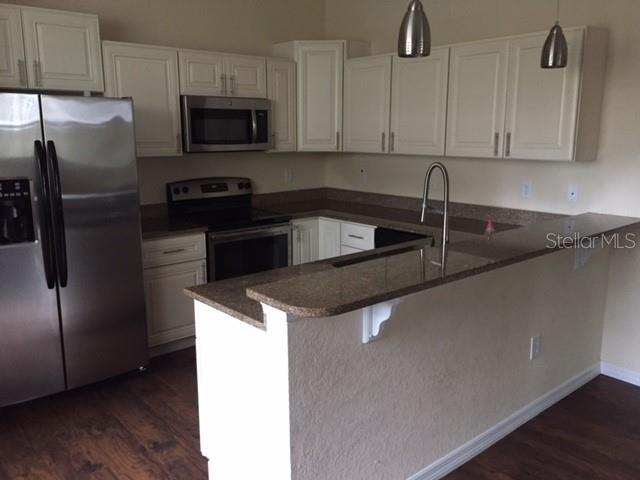 WASHINGTON PLACE - Residential Lease