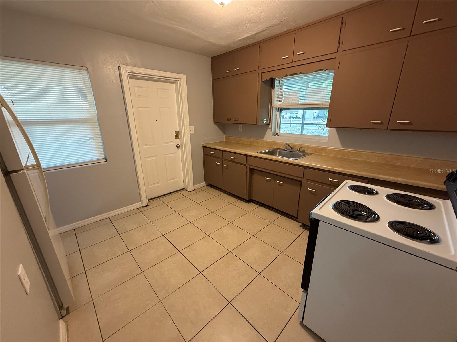 RIDGECREST ADD - Residential Lease