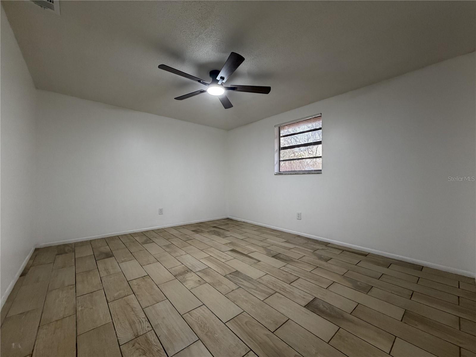 TAMIAMI TERRACE - Residential Income