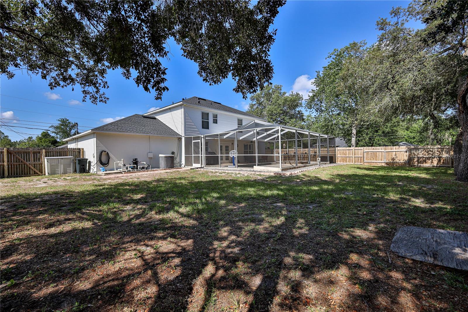 SPRING HILL - Residential