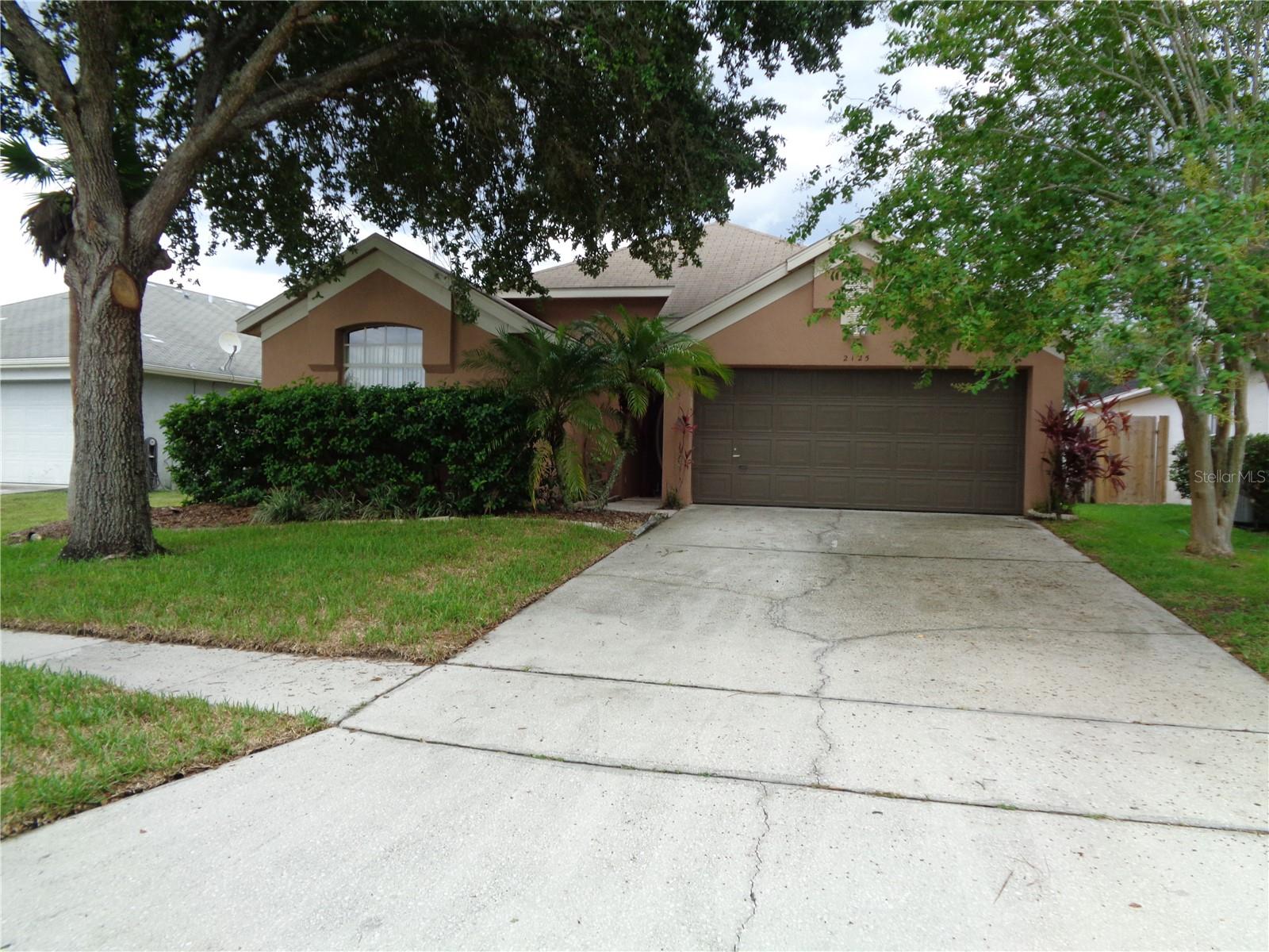 Live in this 3 bedroom, 2 bath Southeast Orlando Home includes 2 car garage, kitchen appliances, living Room, dining area, breakfast bar, ceramic tile, carpet, inside laundry w. w/d hookups. Also enjoy entertaining in your fenced-in backyard which includes a covered porch. Our office caps roommates at three per property.Pet friendly home (with approval and non-refundable pet fee). *Bonus Amenity Included* -All RE/MAX 200 Realty Property Management Division residents are enrolled in the Resident Benefits Package (RBP) for $49.95/month which includes liability insurance, credit building to help boost the resident’s credit score with timely rent payments, up to $1M Identity Theft Protection, HVAC air filter delivery (for applicable properties), move-in concierge service making utility connection and home service setup a breeze during your move-in, our best-in-class resident rewards program, on-demand pest control, and much more! More details upon application.