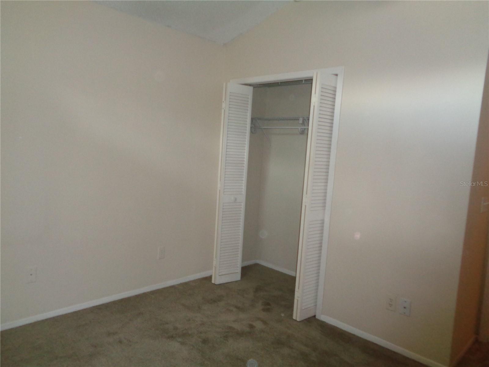 RIVER PARK PH 01 - Residential Lease