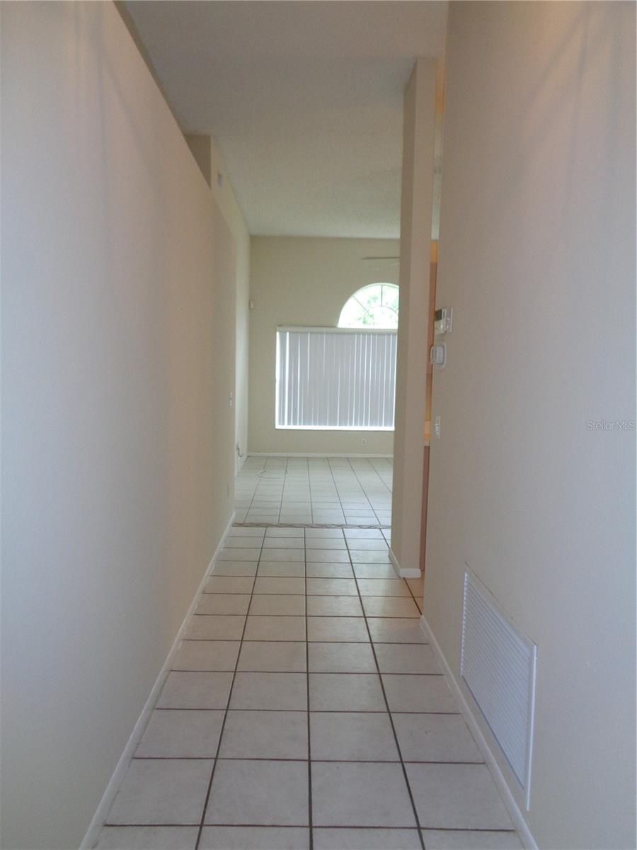 RIVER PARK PH 01 - Residential Lease