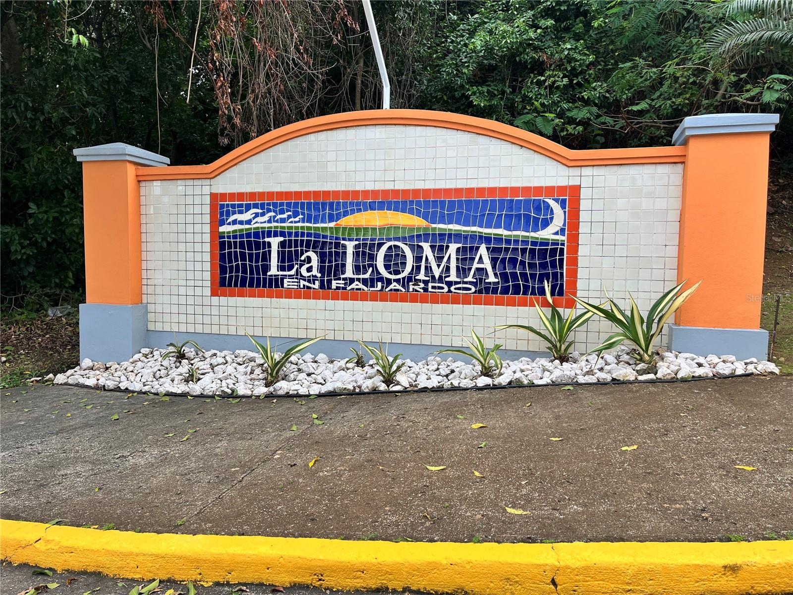 PASEO LA LOMA - Residential