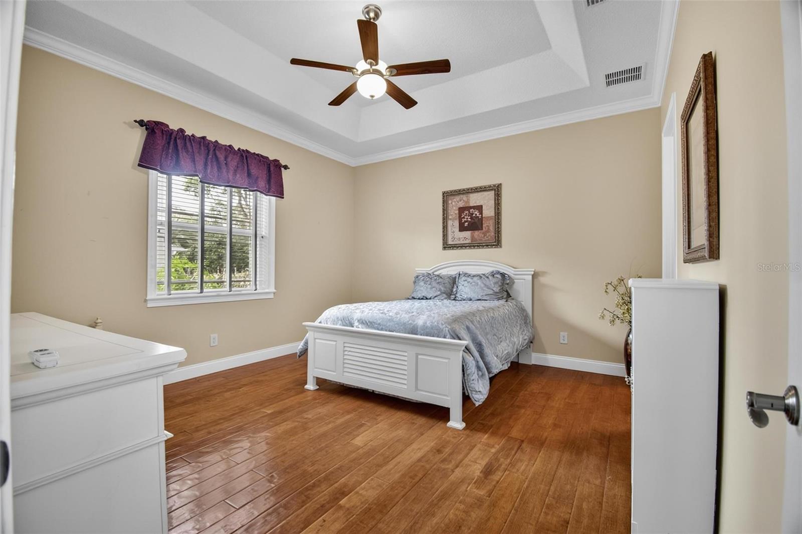 SANCTUARY SUB - Residential