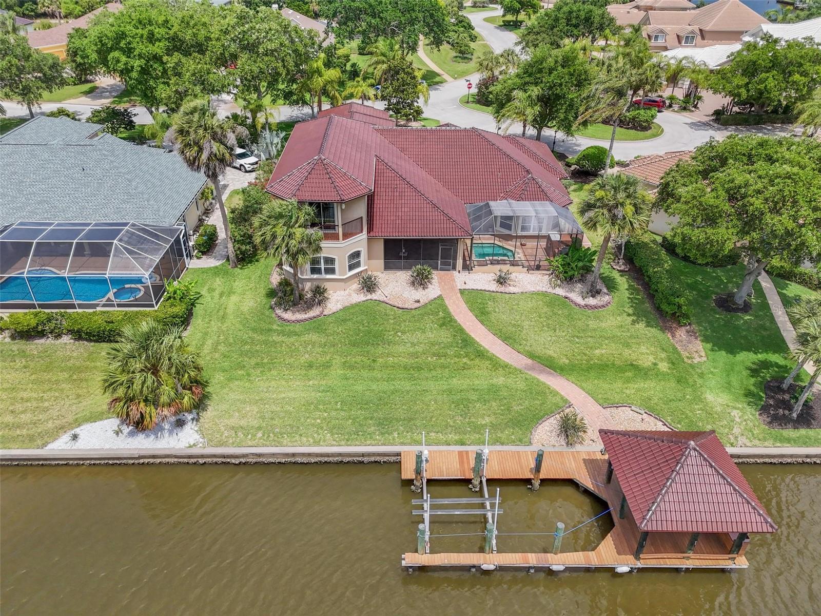 SANCTUARY SUB - Residential