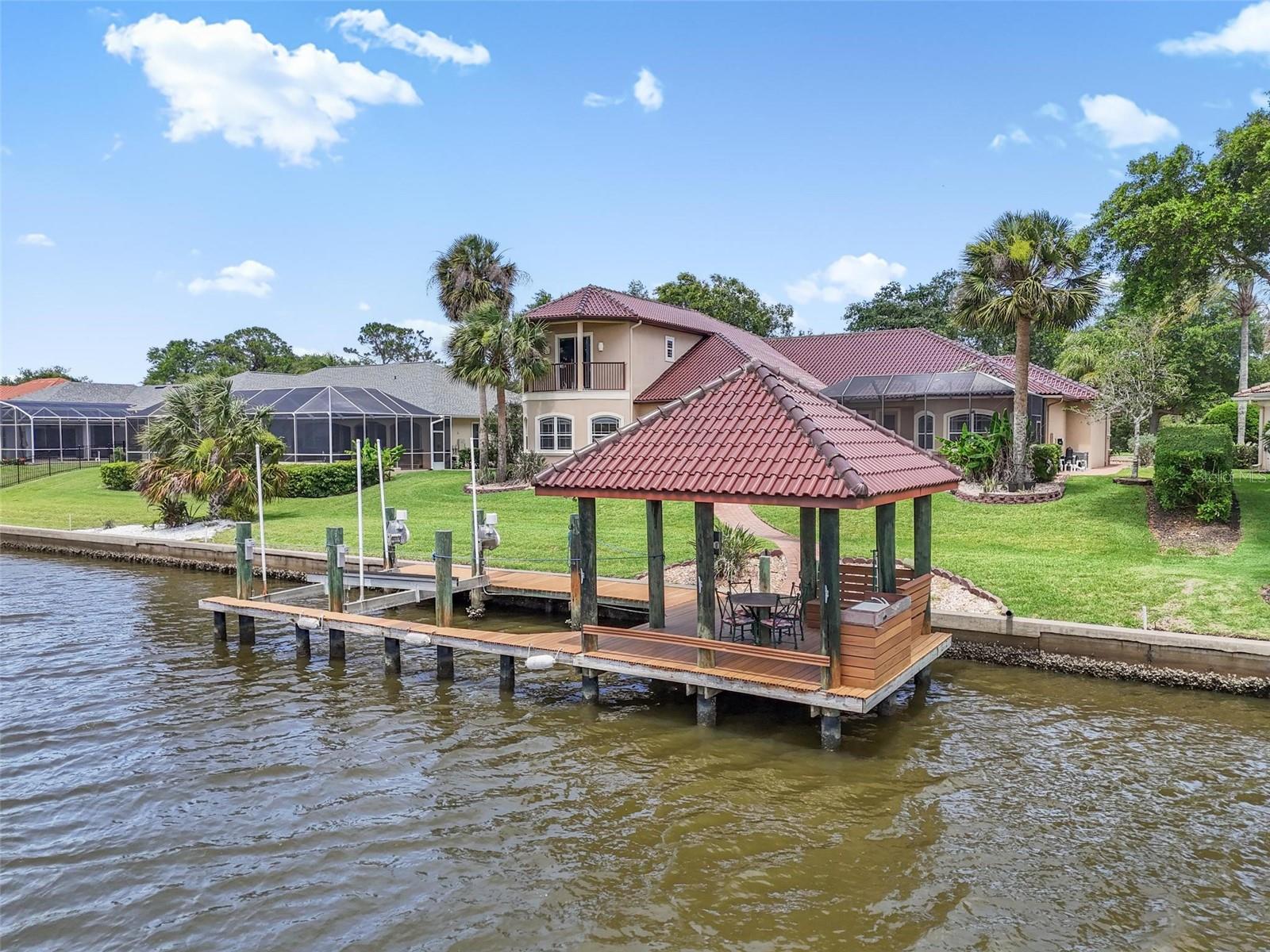 SANCTUARY SUB - Residential